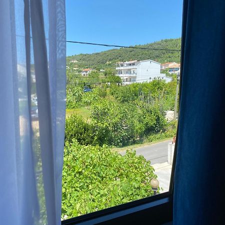 Guesthouse Simag Palit Exteriör bild